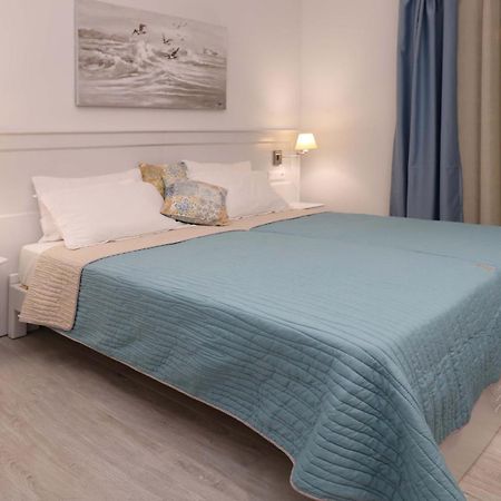 Angela Beach Apartments Votsalakia  ภายนอก รูปภาพ
