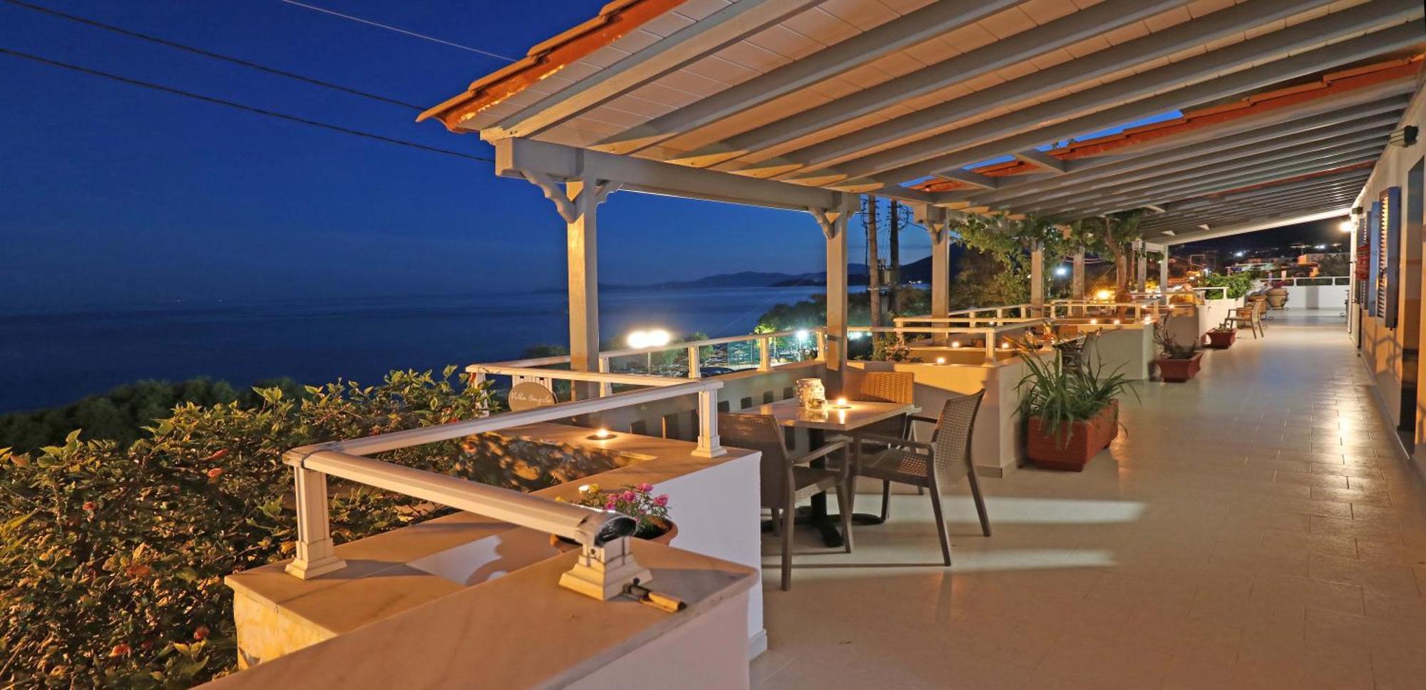 Angela Beach Apartments Votsalakia  ภายนอก รูปภาพ