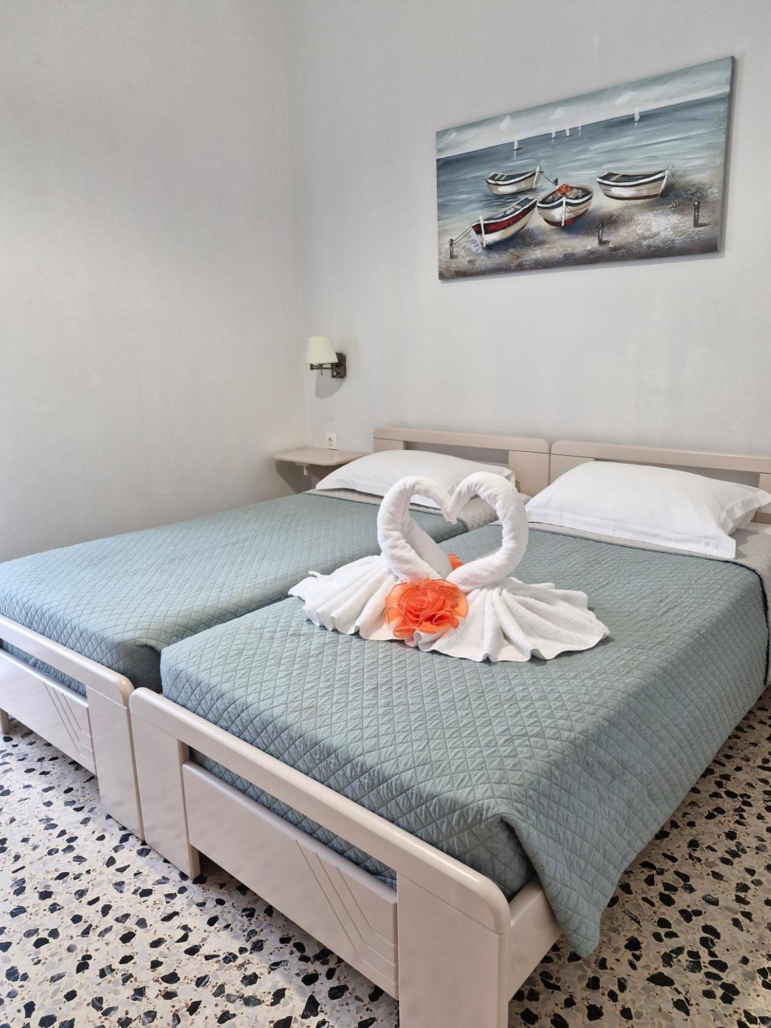 Angela Beach Apartments Votsalakia  ภายนอก รูปภาพ