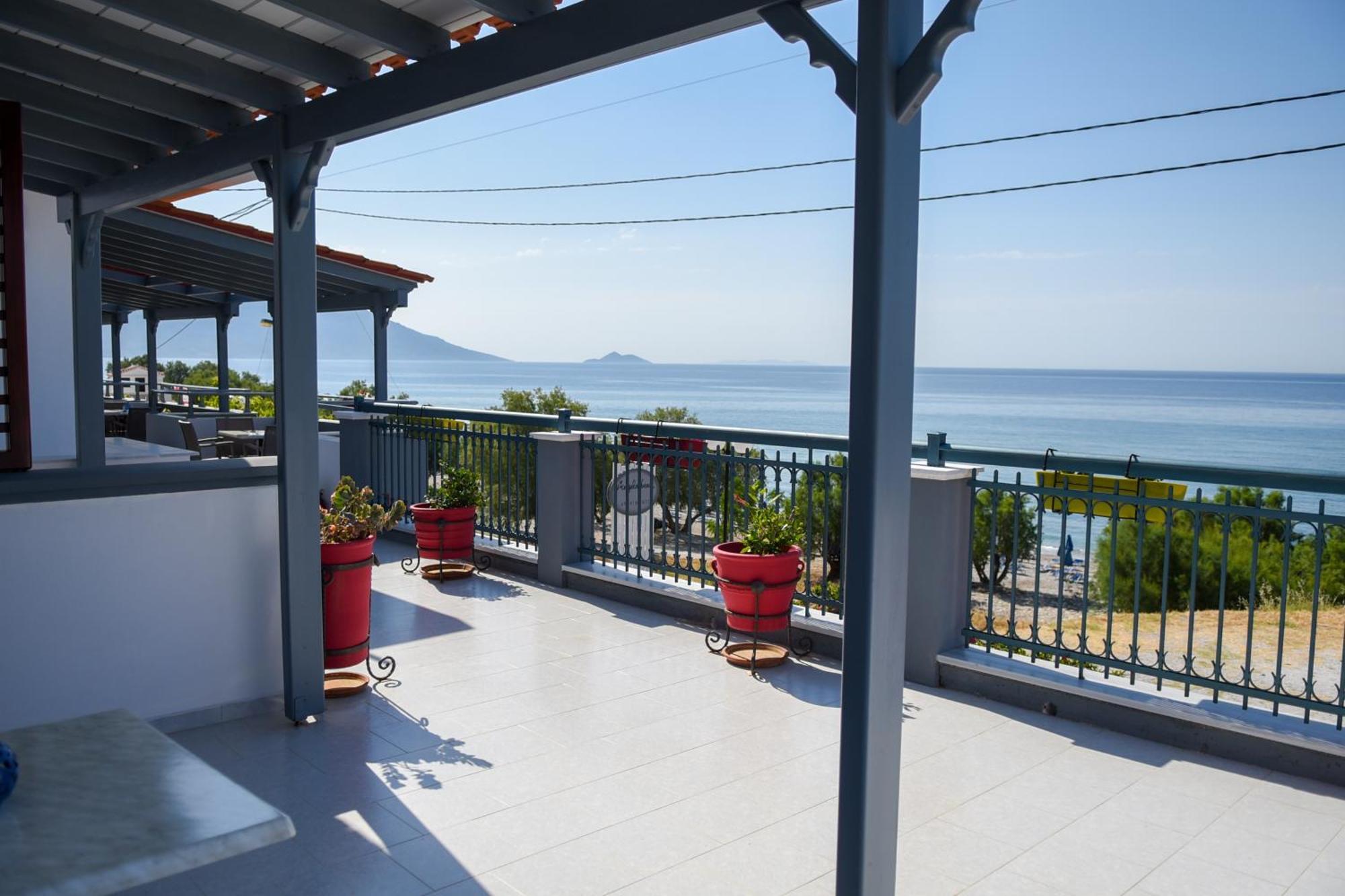 Angela Beach Apartments Votsalakia  ภายนอก รูปภาพ